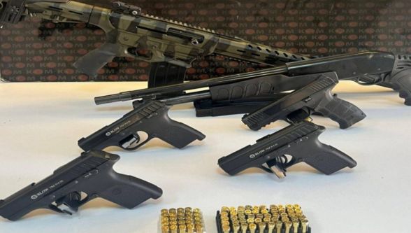 Operasyonda 6 Silah Ele Geçirildi 