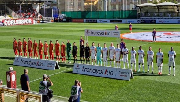 Yeni Malatyaspor sahada var, kalede yok 