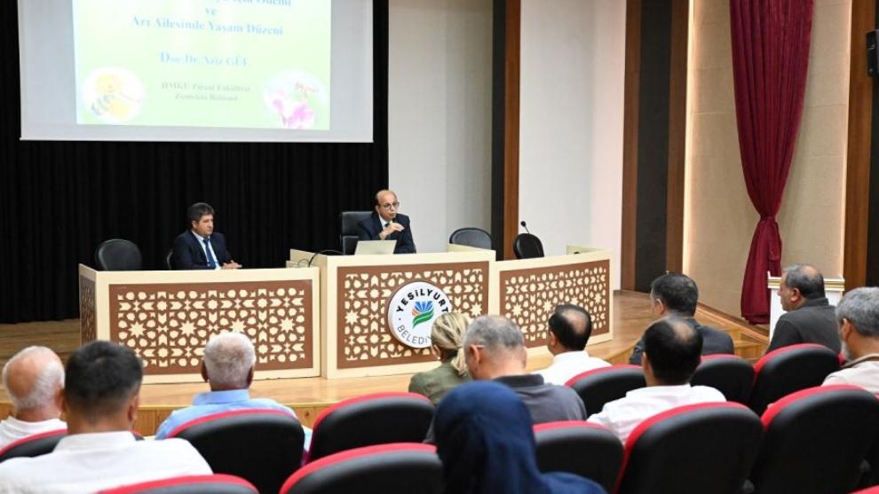 Yeşilyurt Belediyesi'nden Arıcılara Büyük Destek: ‘Arının Dili, Balın Özü' Projesi