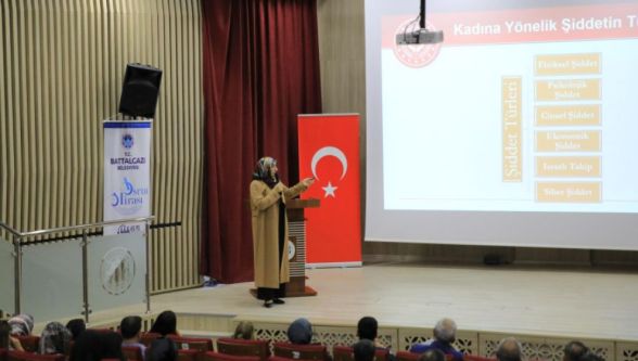 "Güçlü bir toplum, kadınların güven içinde yaşadığı bir toplumdur"