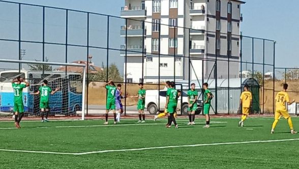 Malatya Amatör Futbol Ligi'nde bol gollü maçlar 