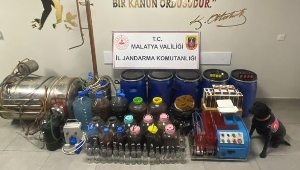 Malatya'da kaçak içki üretimi operasyonu