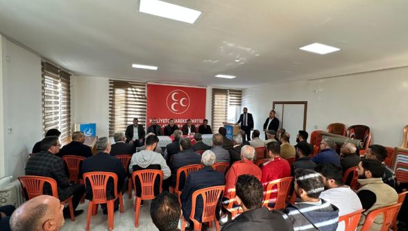 MHP Akçadağ'da Yönetimi Değiştirdi 