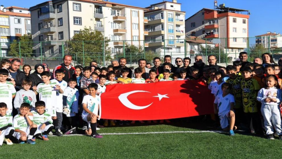 Gençleri Sporla Buluşturan Cumhuriyet Coşkusu