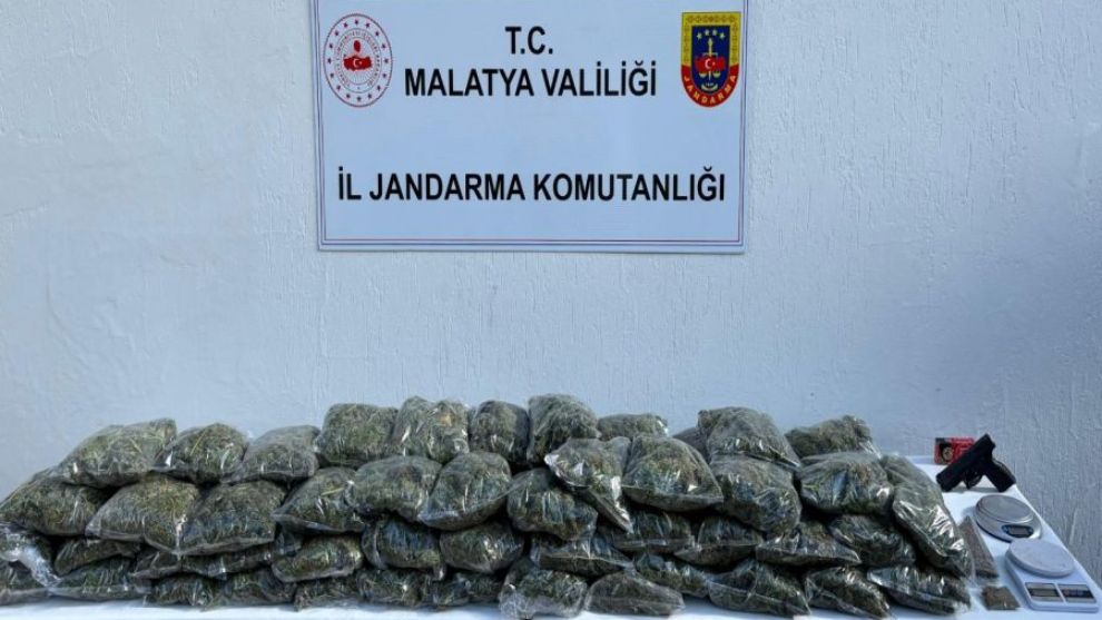 jandarmadan başarılı operasyon: 34 kilo esrar