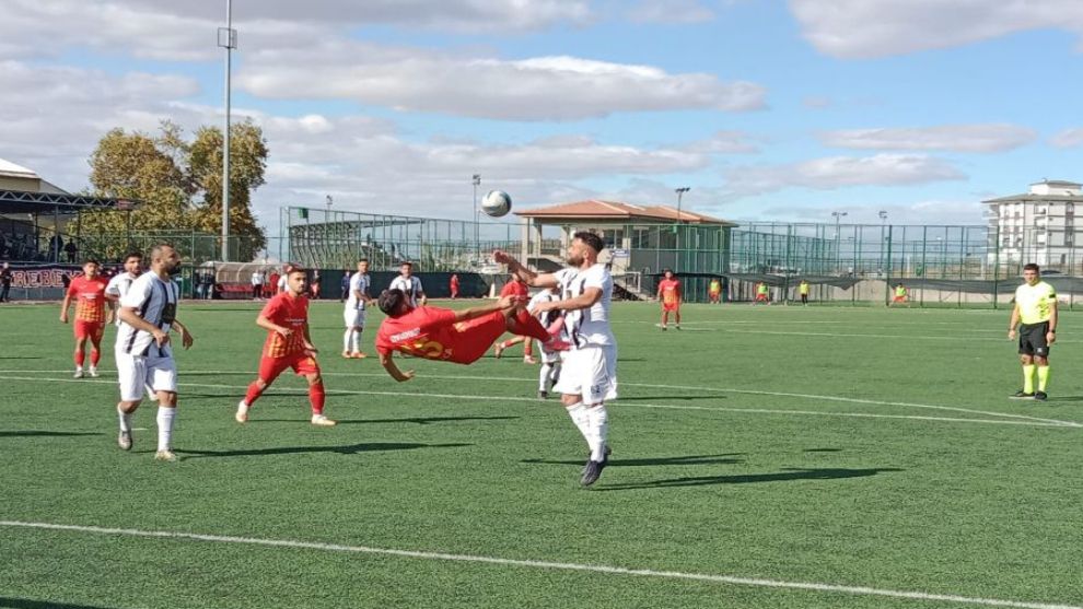 Malatyaspor sahadan 2-1 galip ayrıldı