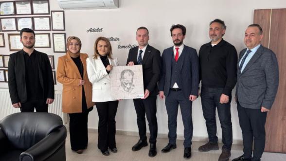 "Enkazda kalan yalnızca binalar değil, aynı zamanda adalet umutlarıydı”