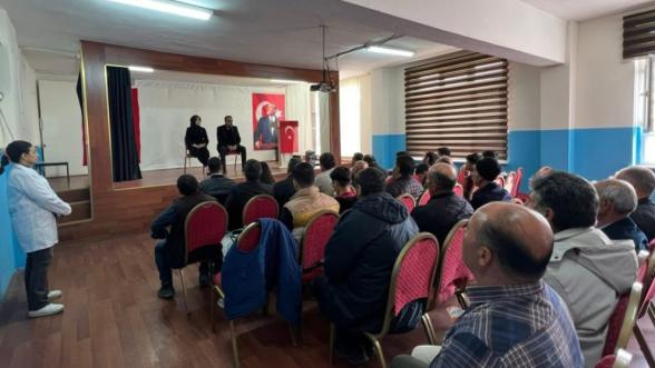 Kuluncak'ta Tarım Rüzgârı, Hekimhan'da Destek Yağmuru!