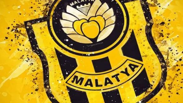 Topa Değmeden 9 Gol Yediler!