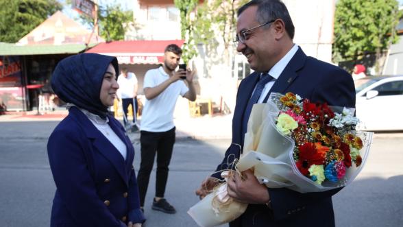 Erdoğanın emanetine sadakatle sahip çıkmak boynumuzun borcudur