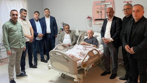 Mehmet Erdem'e geçmiş olsun ziyareti