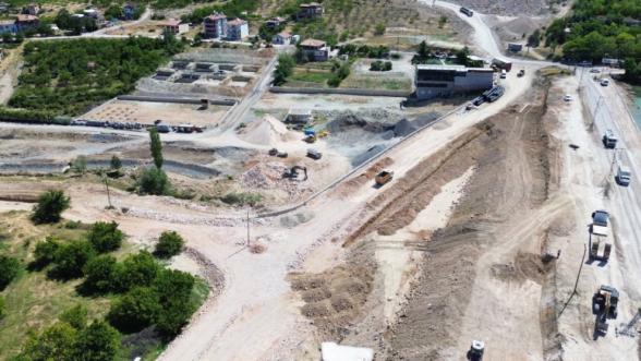 Battalgazi'de çocuklara oyun alanı, mahallelere yeşil alan