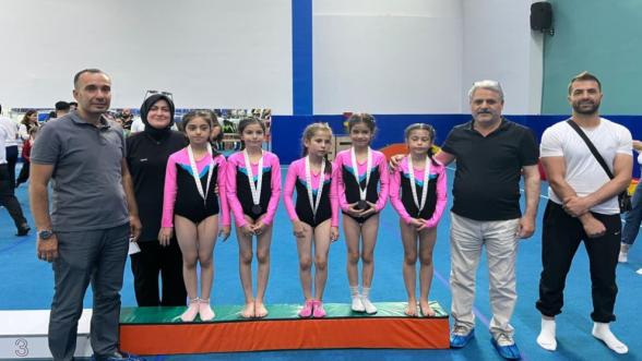 Cimnastikte Malatya Fırtınası: Şampiyonluk Geldi!