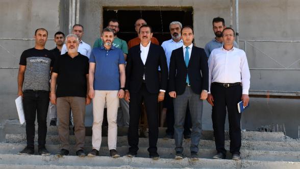 Gedik Mahallesi'ne hizmet kompleksi inşa ediliyor