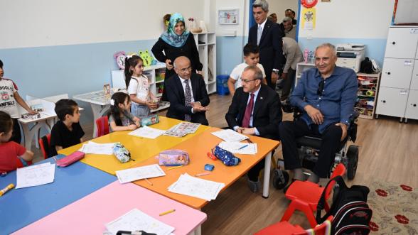 Malatya'da Eğitim Seferberliği: Yeni Okullar Geliyor!