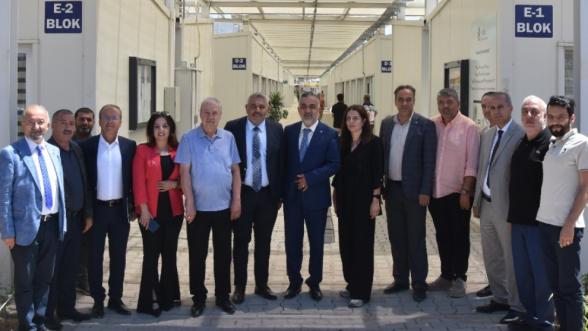 "Meslek örgütleriyle sürekli istişare içindeyiz"
