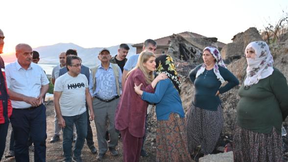 Milletvekili Ölmeztoprak Yangın Yerinde: “Vatandaş yalnız bırakılmayacak