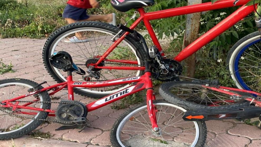 Battalgazi'de Trafik Kazası: Bisikletliler Hastanelik Oldu