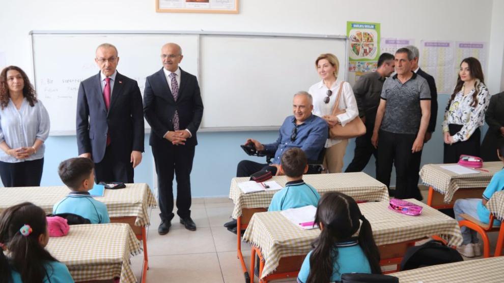 Mehmet Miraç Gülalioğlu İlkokulu'nda Öğrencilerle Buluştular