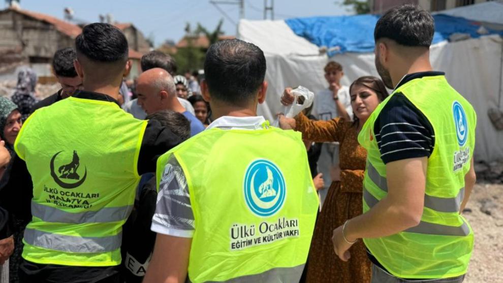 Ülkü Ocakları Malatya'ya 300 Kurbanlık Gönderdi