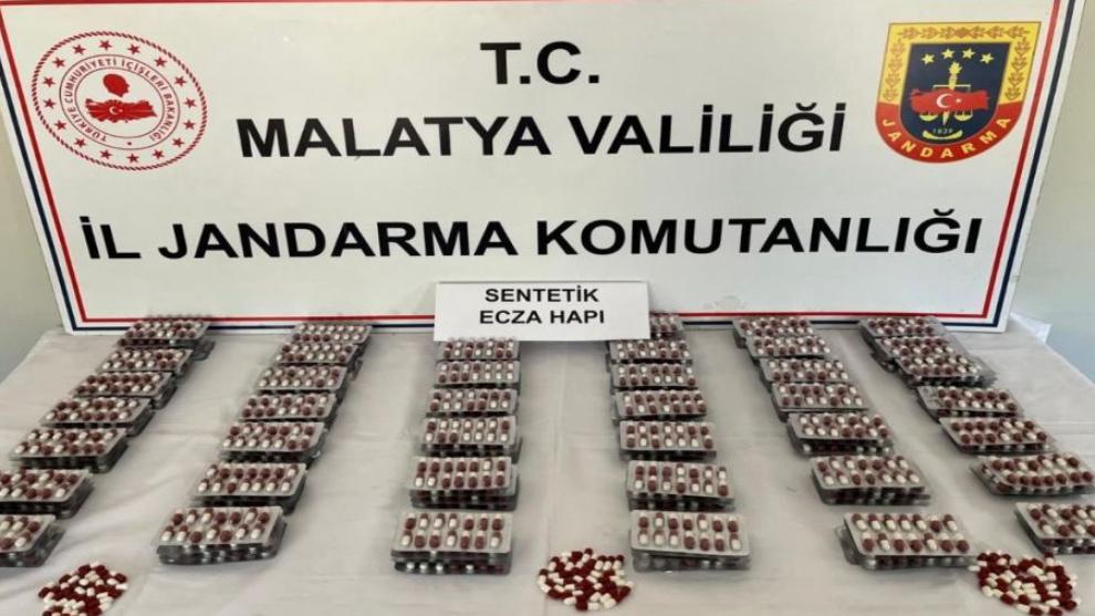 Uyuşturucu Hapları Jandarmaya Takıldı: Bir Kişi Yakalandı