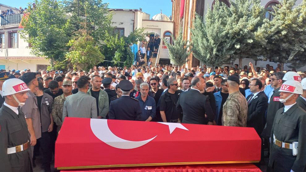 Pütürge'de şehit cenazesi: Abdurrahman Akdoğan toprağa verildi