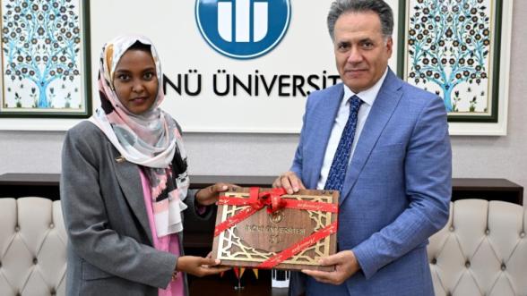 Malatya'da Uluslararası Eğitim İşbirliği: Sudan Heyeti Programı Tamamladı