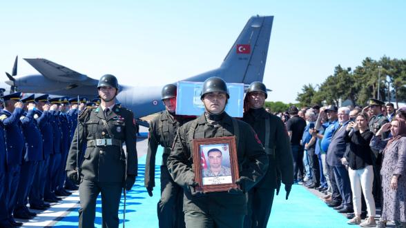 Pütürgeli şehit Ahmet Gültekin İstanbulda karşılandı