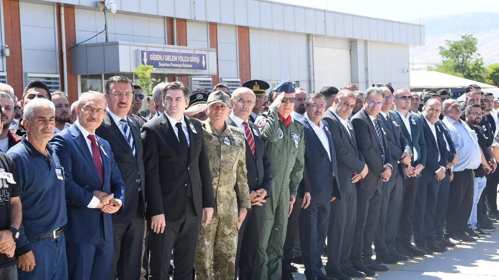 Kahraman Astsubay Akdoğan İçin Askeri Tören!