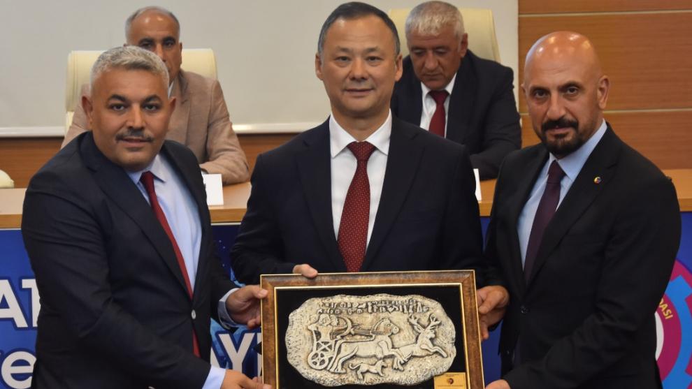 Malatya ve Kırgızistan ticaret köprüsü kuruyor