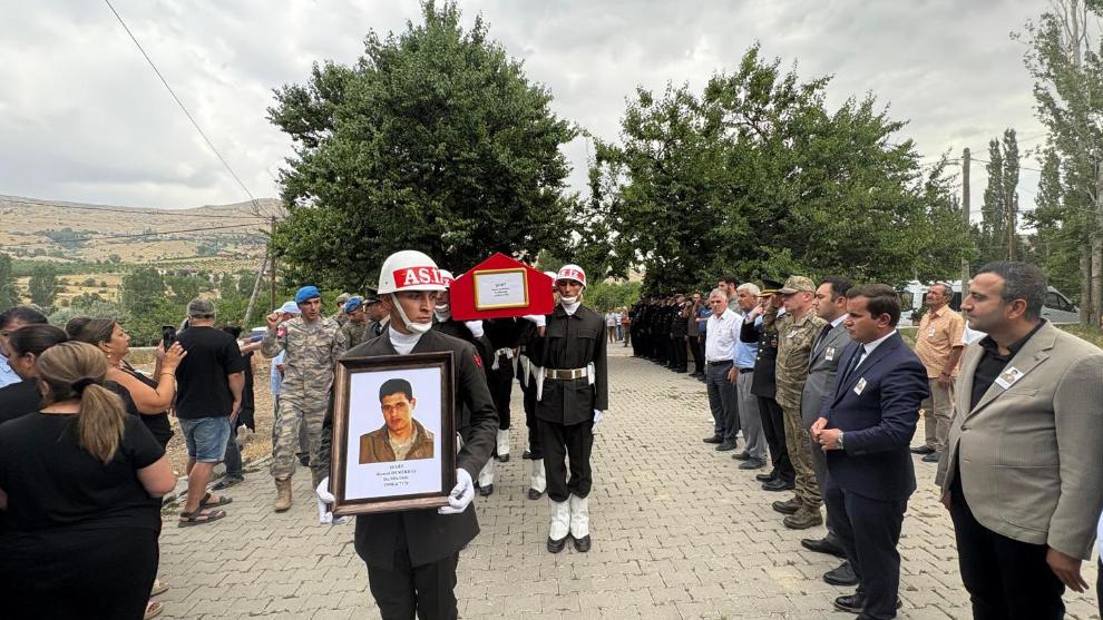 1999 Düzce Depremi Şehidi Malatya'da Son Yolculuğuna Uğurlandı