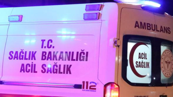 Malatya'da otomobil ve motosiklet çarpıştı: Yaralılar var