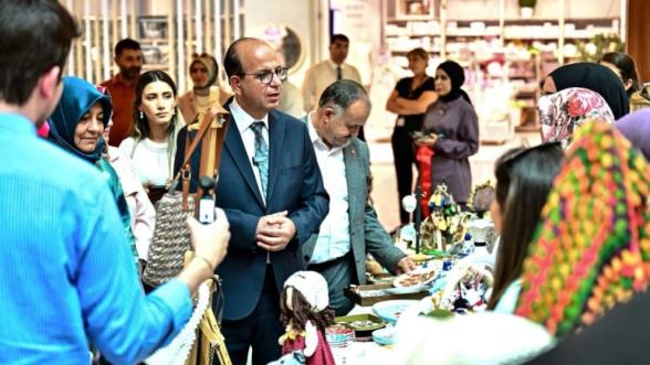 Yeşilyurt Kursiyerlerinden Yılsonu El Sanatları Sergisi