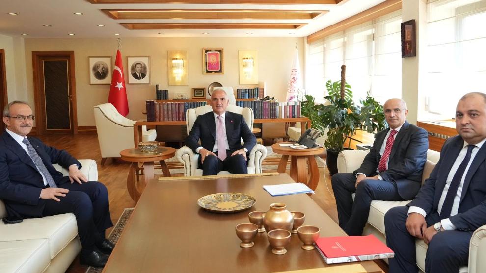 Bakan Ersoy, Malatya'nın turizm projelerini görüştü