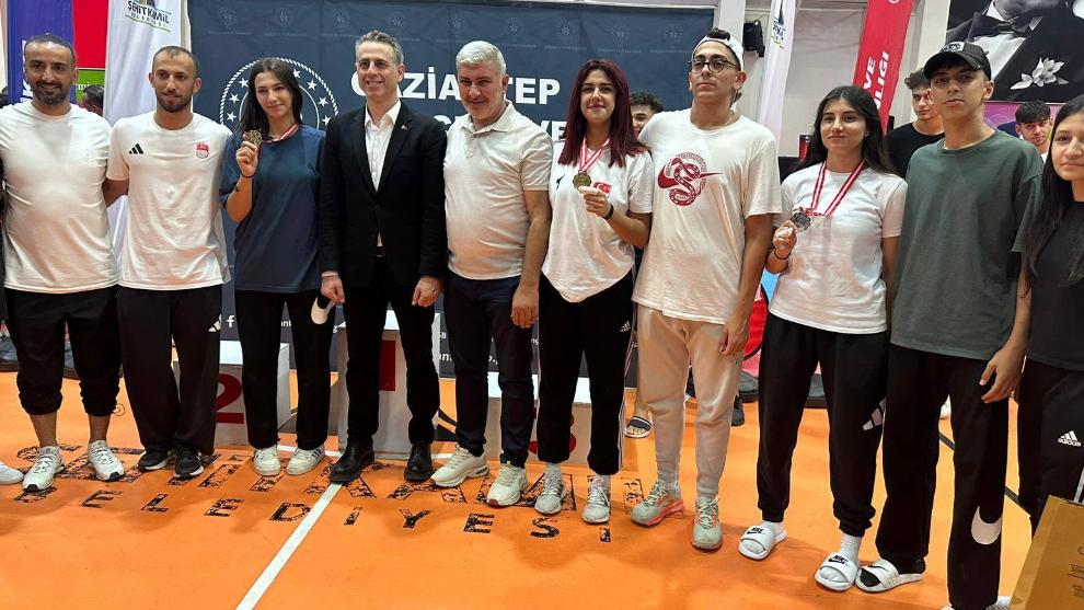 Gaziantep'te Taekwondo Şampiyonasında Malatya Takımı Dereceye Girdi