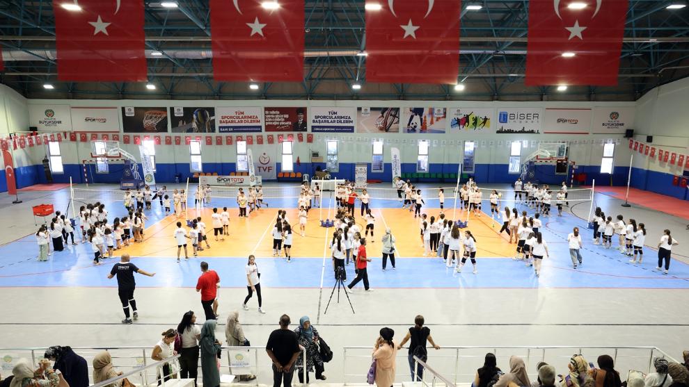 Voleybol Federasyonu'ndan Malatya'ya Spor Lisesi Müjdesi