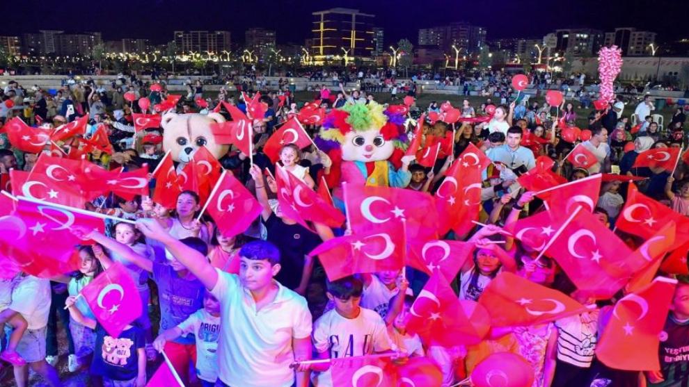 Yeşilyurt'ta 30 Ağustos coşkulu etkinliklerle kutlandı