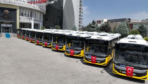 Malatya Büyükşehir Belediyesi Otobüs Filosunu Genişletti