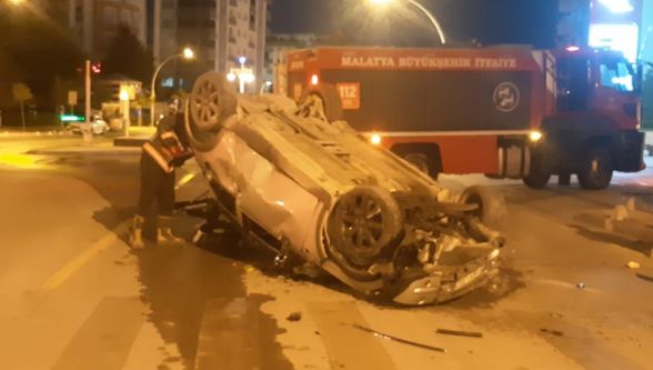 Malatya'da iki ayrı kazada can kaybı yaşanmadı