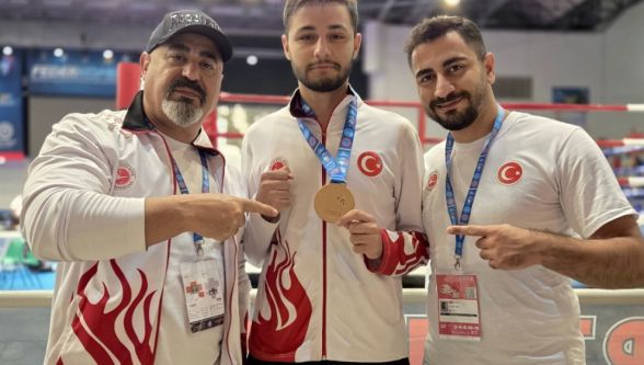 Malatya'dan Avrupa'ya: Kick Boks sporcusu üçüncülük getirdi