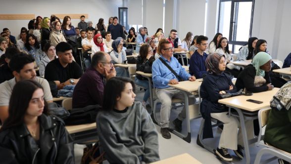 MTÜ'de  Açılış Dersi "Gazze" Oldu