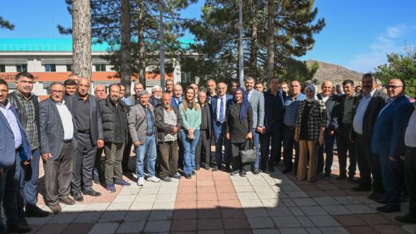 "Arapgir bugüne kadar almadığı hizmetleri başkanımızla alıyor."
