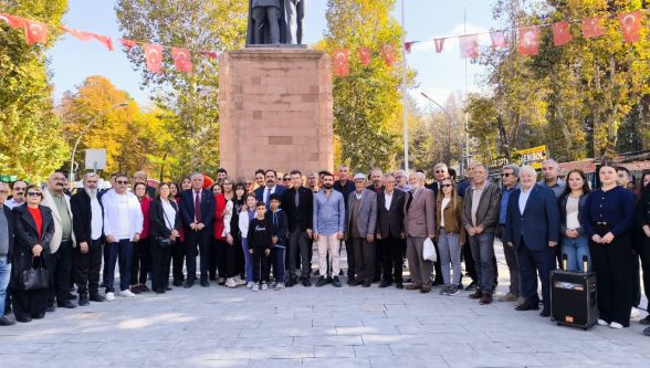 Barış Yıldız'dan İçişleri Bakanlığı'na Çelenk Sunma Yönetmeliği Çağrısı