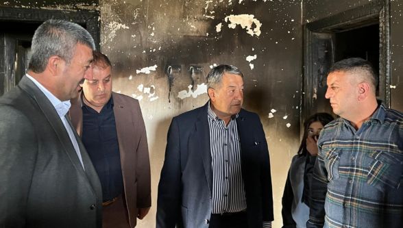 Evi Yanan Ahmet Türk'e MHP Desteği