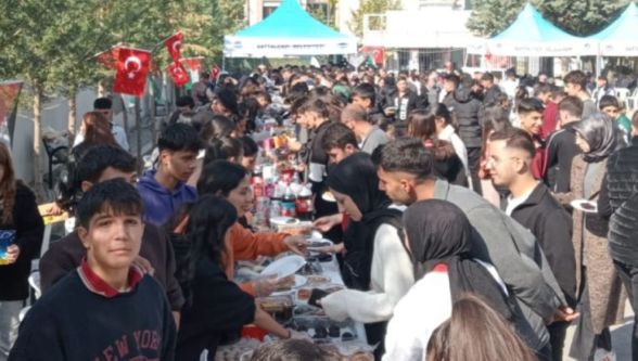 Malatya'da ÇEDES projesiyle Gazze'ye yardım kermesi