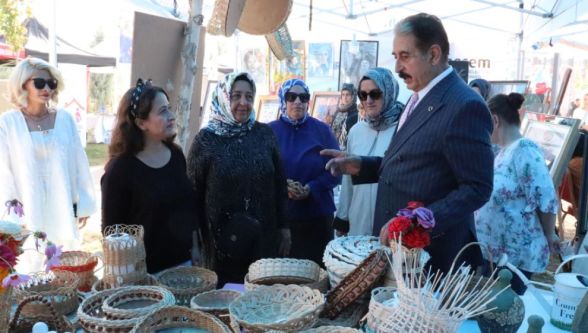 "Malatya'da sanat ve kültürel etkinlikleri bir kenara bırakamayız"