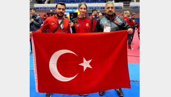 Malatyalı Eda Öğüt Türkiye'ye Altın Madalya Kazandırdı