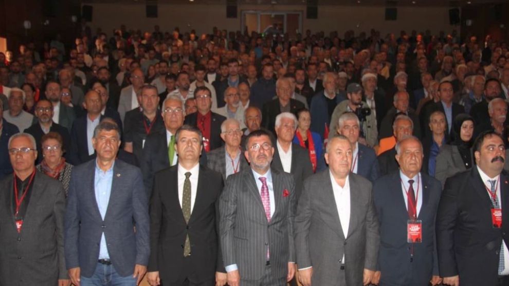 CHP'li Başkan Göçer'den Sert Sözler: “Parti Şirket Gibi Yönetilemez”