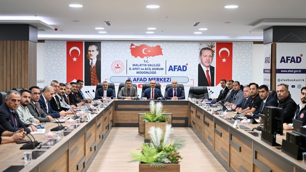 Deprem Konutlarında Kritik Hızlandırma Kararı: Kış Öncesi Teslim Vurgusu