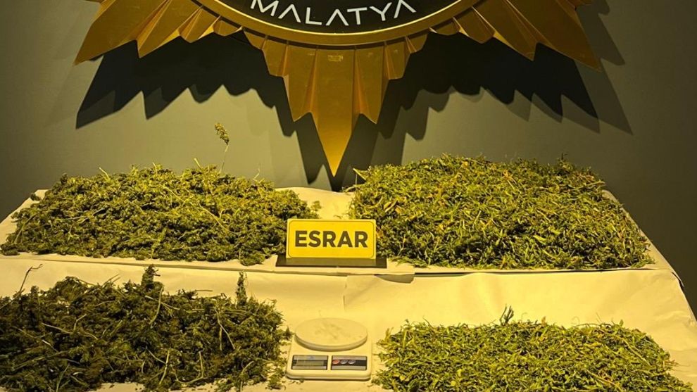 Gündüzbey'de Eve Esrar Operasyonu